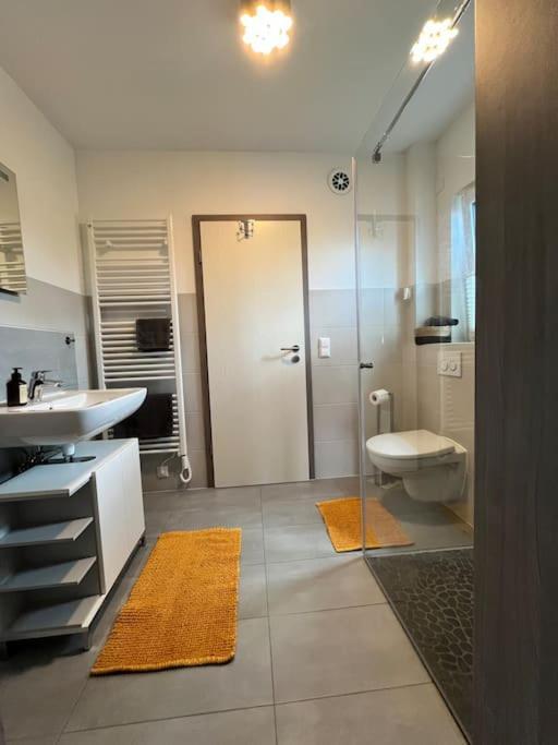 Appartement Buechensaal Mit Stellplatz Эрлензе Экстерьер фото