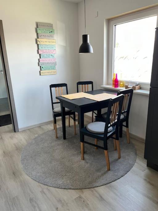 Appartement Buechensaal Mit Stellplatz Эрлензе Экстерьер фото